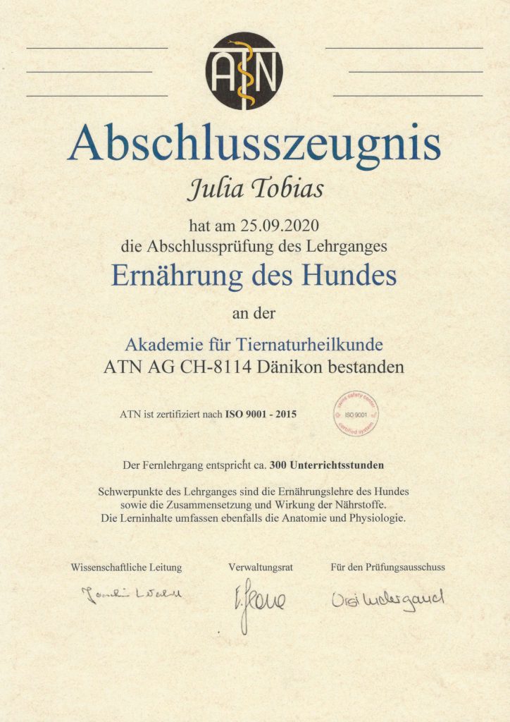 Ernährungsberaterin - Ernährung des Hundes Zertifikat - Julia Tobias